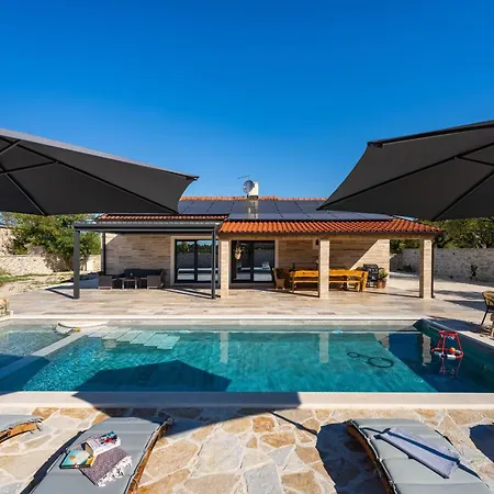 My Dalmatia - Indy With Private Heated Pool *
