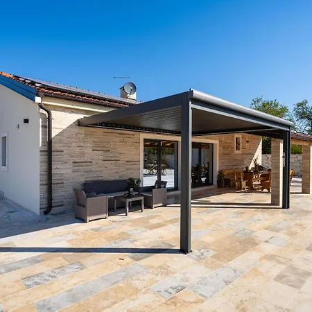 My Dalmatia - Indy With Private Heated Pool Сasa de vacaciones Sopot (Zadar)
