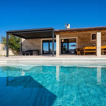 My Dalmatia - Indy With Private Heated Pool *